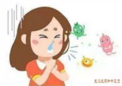 武汉街道口治疗鼻炎比较好的医生：鼻炎晨起鼻塞流少量清涕吃什么中药？