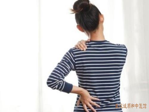 关节活动疼痛和活动受限冻结肩中医有哪些方法可以治疗中医特色手法松解起什么作用?