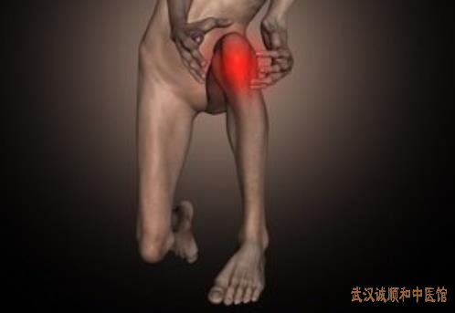 膝盖持续性的隐痛发热膝关节滑膜炎中医怎么治疗效果好?