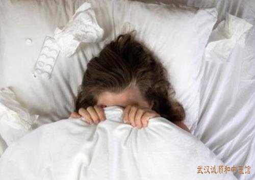 阴虚火旺型失眠有什么症状?中医针灸治疗失眠有效果吗?
