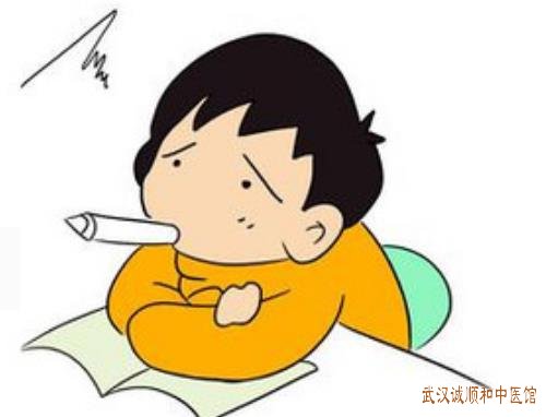 武汉中南路有名的儿科中医专家：孩子抽动症面部扭曲眼睑抖动怎么治？