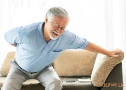 武汉东风大道有个治骨病的老中医：老年性骨质疏松症全身骨骼疼痛中医怎么辨证治疗?