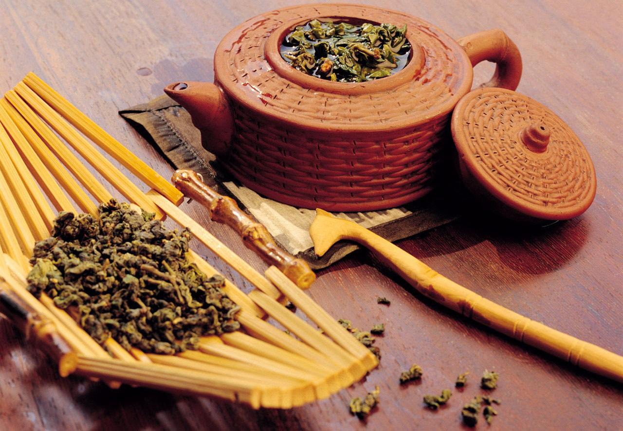 老年性高血压易引起心脑肾的合并症日常可配合中医食疗与茶疗