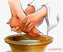 武汉好的内科疑难杂症专家罗天禄：下肢动脉硬化闭塞症麻木疼痛吃什么中