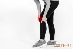 关节疼痛肿胀活动不便中医如何治疗膝关节炎？有哪些方式治疗可有效改善