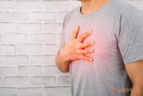 疼痛骨病专家门诊柳新樵：脊髓型颈椎病四肢无力震颤中医怎么辨证论治?