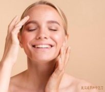 湖北省中医皮肤科专家胡爱玲：面色黯淡肤色失华眼袋浮肿精神疲惫吃什么