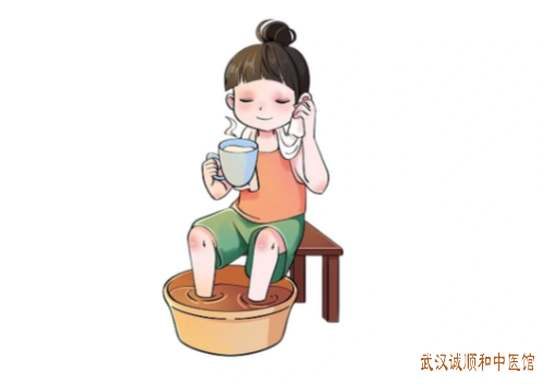 谷雨时节话养生：春雨绵绵湿邪盛，中医教你调饮食适起居，畅情志动养护正气。